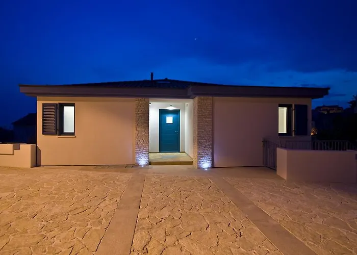 Apartments Villa Dama
